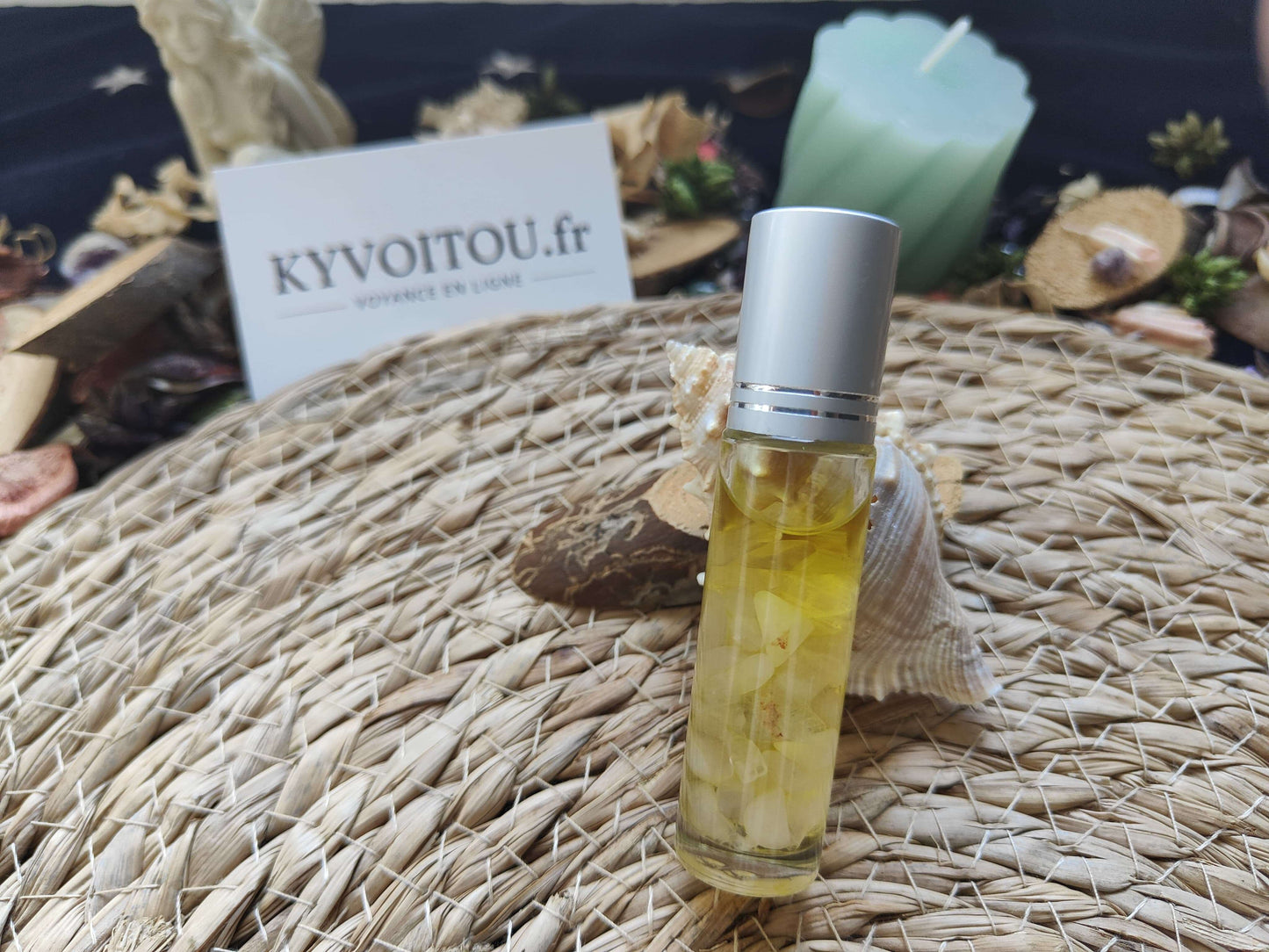 Roll-on quartz rose - amour et sérénité intérieure - chakra du coeur - pierres naturelles - huile jojoba - kyvoitou 💎