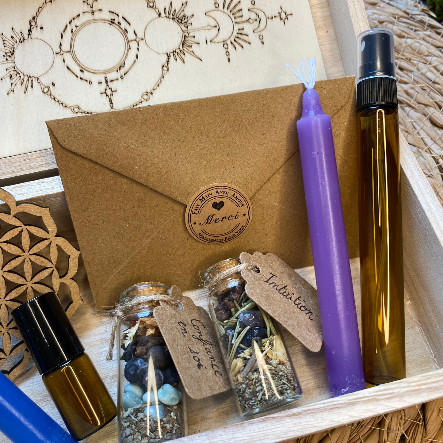 Coffret ésotérique - saison - hiver - bois naturel gravé - kyvoitou ❄️