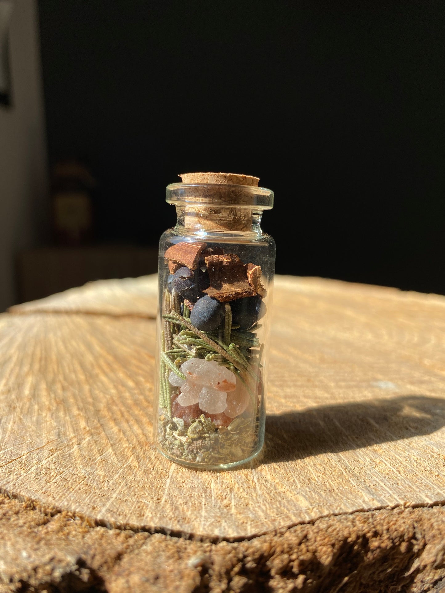 Fiole magique - scolarité - pierres naturelles - plantes - kyvoitou 💼